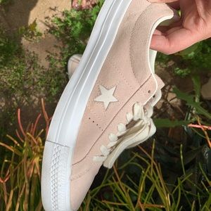 Converse one star